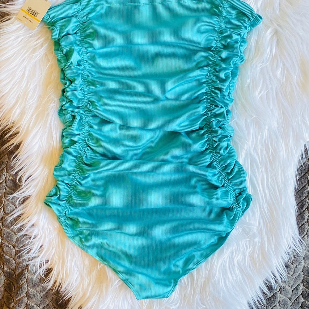 🌊 2/$20 FREE PEOPLE On Your Side Bodysuit - Picture 4 of 8